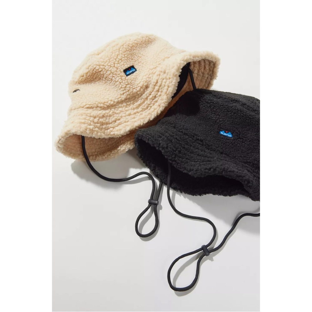 NWT KAVU Fur Ball Boonie Hat - Picture 3 of 3